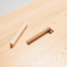 Load image into Gallery viewer, コヤバリ ダイニングテーブル