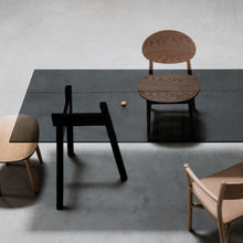 画像をギャラリービューアに読み込む, アウトライン チェア(スモーク)